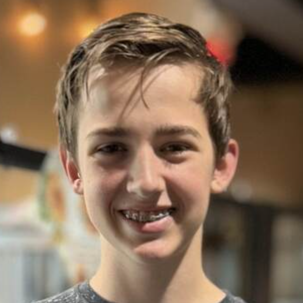 Headshot: Liam McGhee - Assitant Photographer